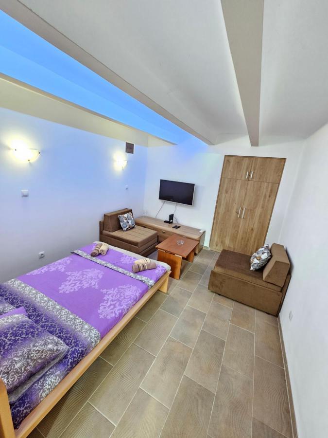 Booking Apartments Alone 1 Beograd Ngoại thất bức ảnh