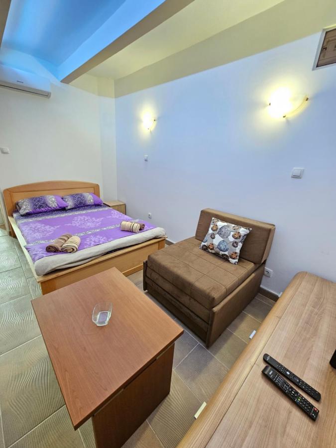 Booking Apartments Alone 1 Beograd Ngoại thất bức ảnh