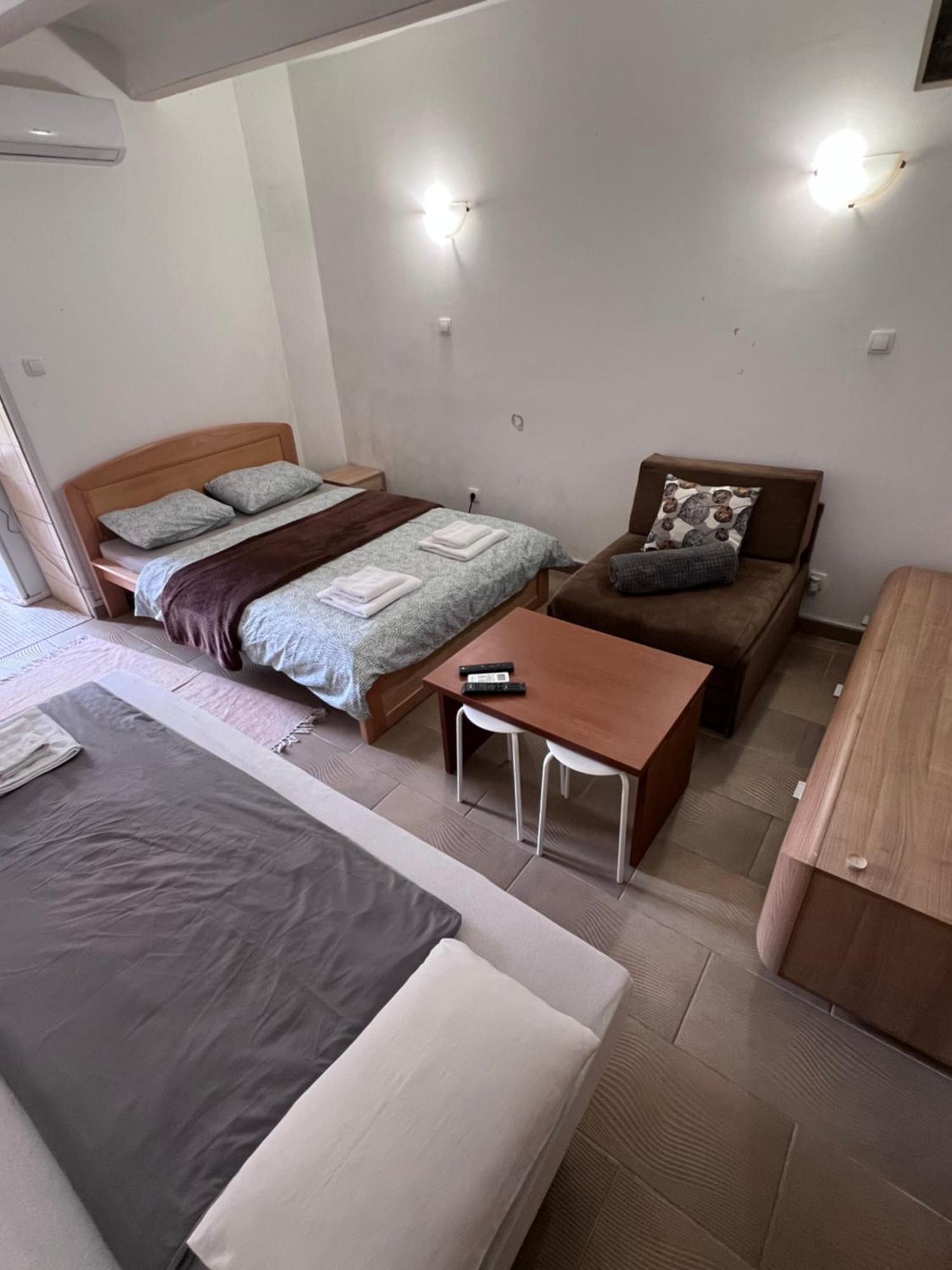 Booking Apartments Alone 1 Beograd Ngoại thất bức ảnh